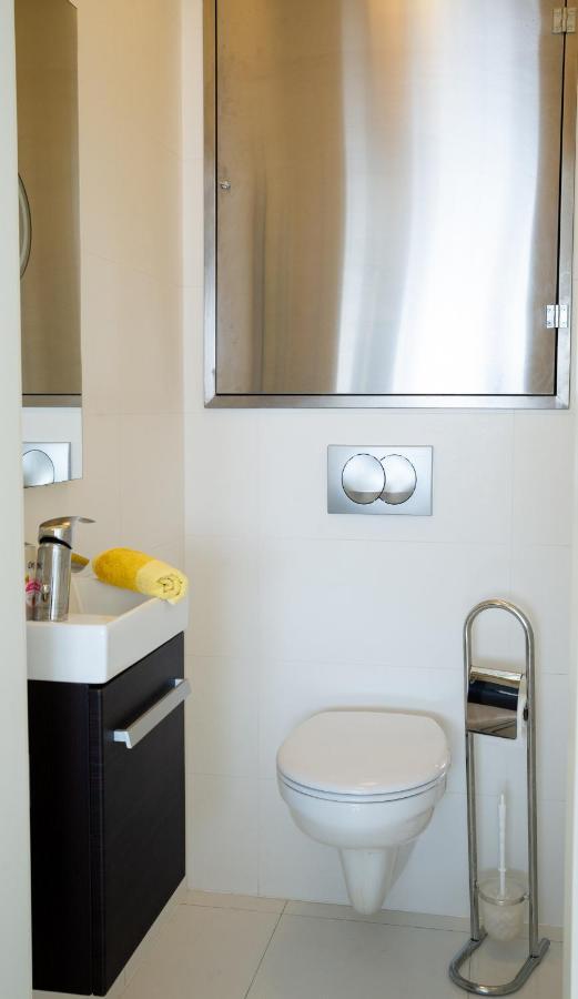 Sunshine Apartman With Free Parking Дьєр Екстер'єр фото